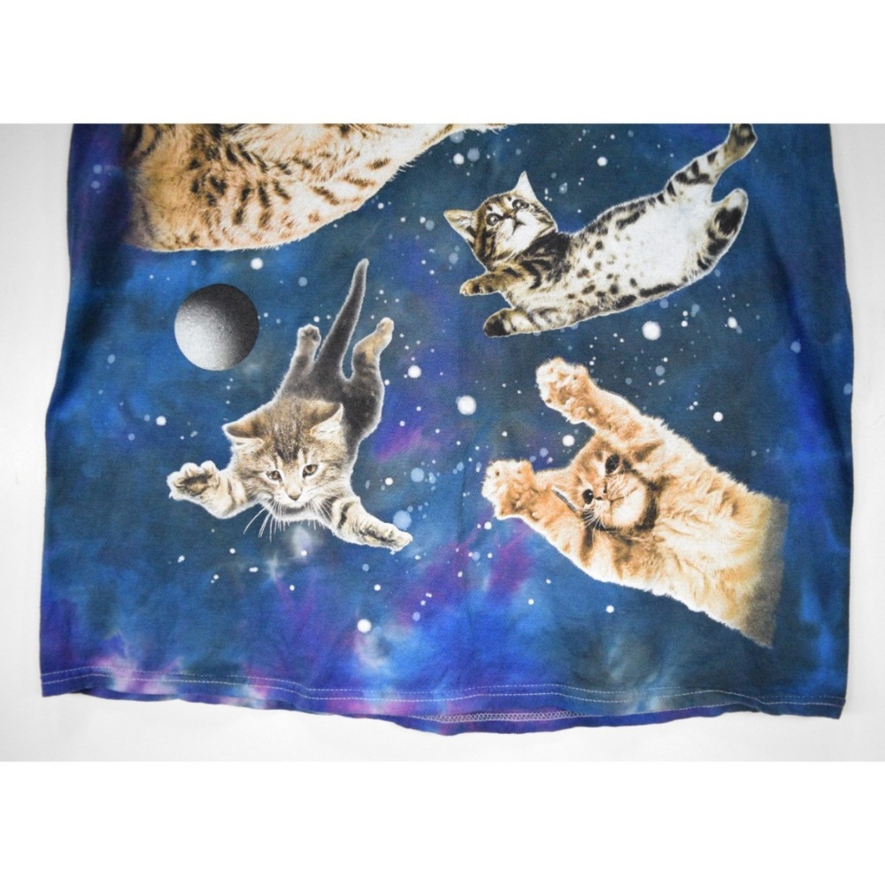 DOM Flying Space Cats Astronaut Kitties T-Shirt - Picture 7 of 8